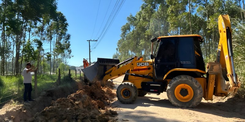 SAMAE avança na modernização do abastecimento e implanta novas redes de água em Gaspar